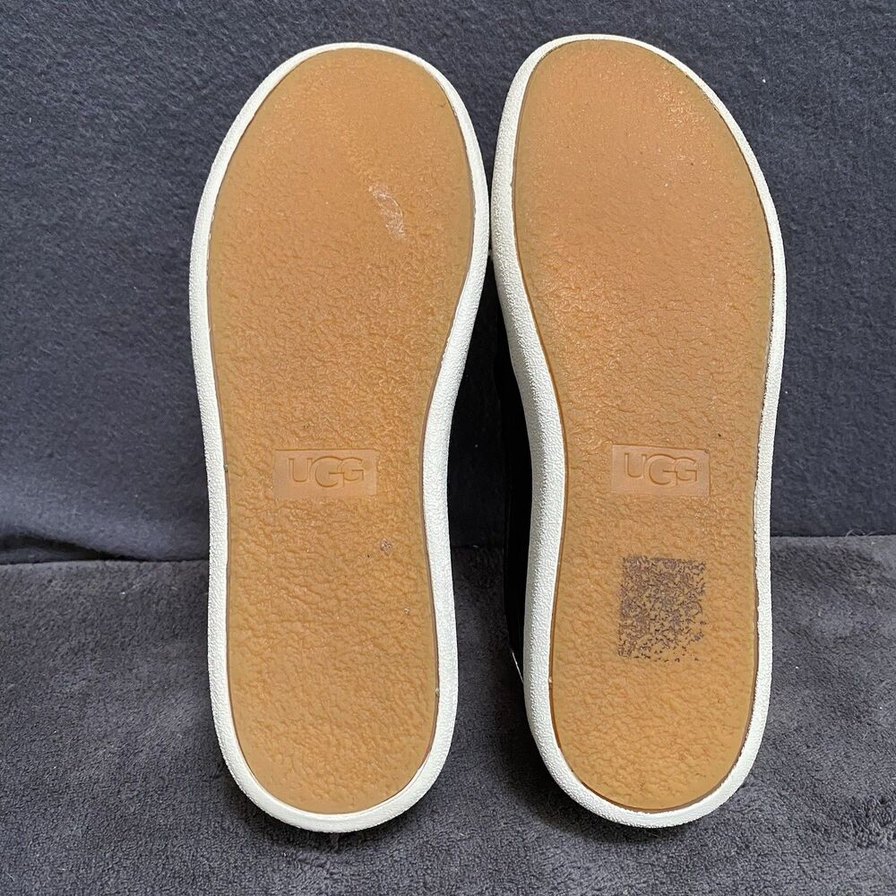 UGG Womens Cas 1019108 Black Leather Low Top Slip On Sneaker Shoes Size 11 - Picture 7 of 9